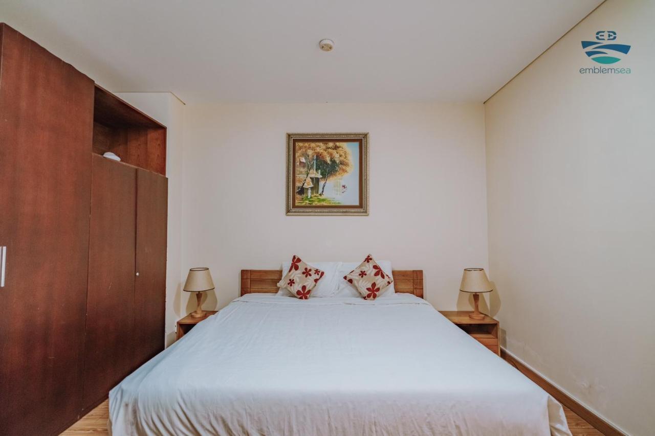 Emblem Sea 3 Bedroom Villas Дананг Екстер'єр фото