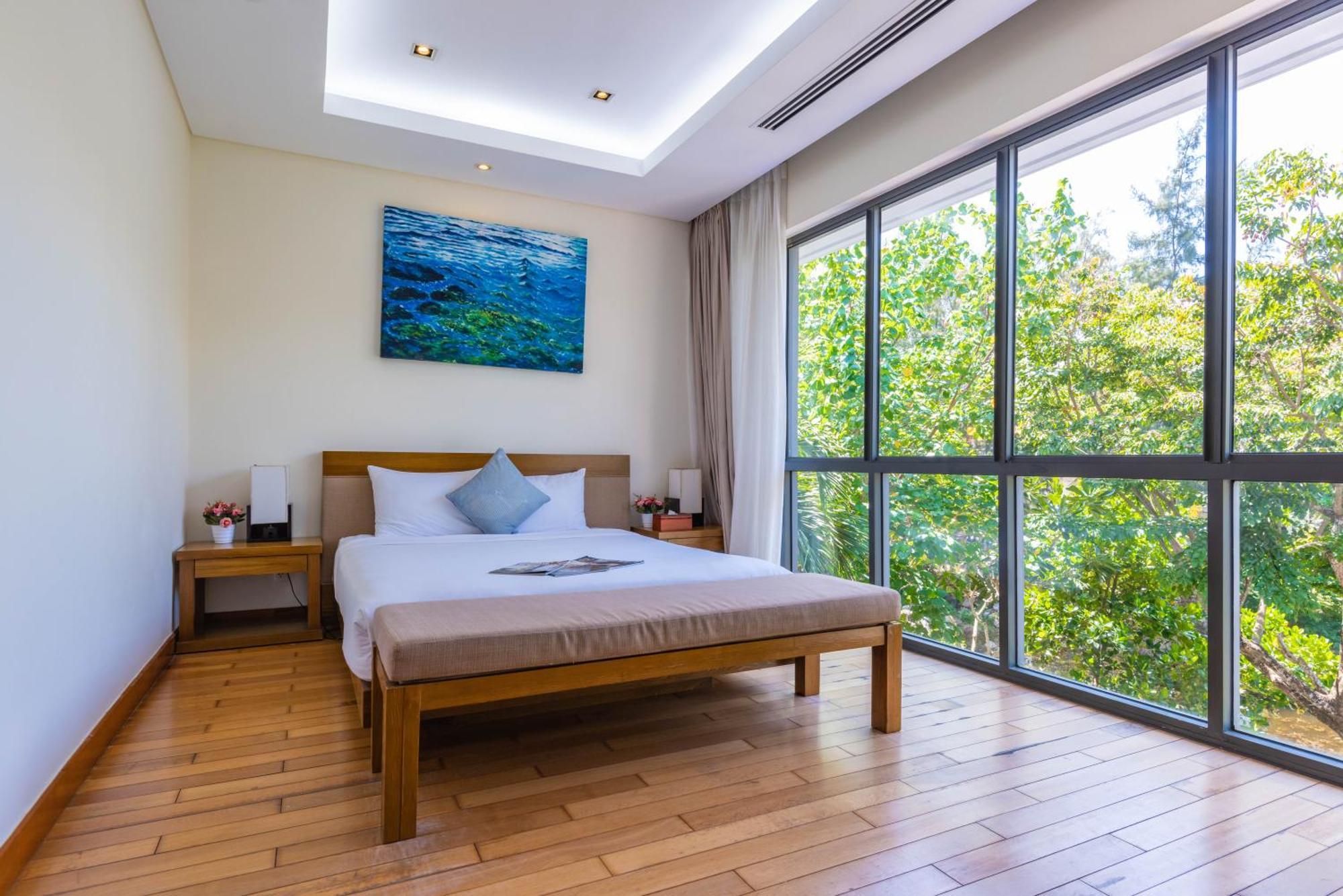 Emblem Sea 3 Bedroom Villas Дананг Екстер'єр фото