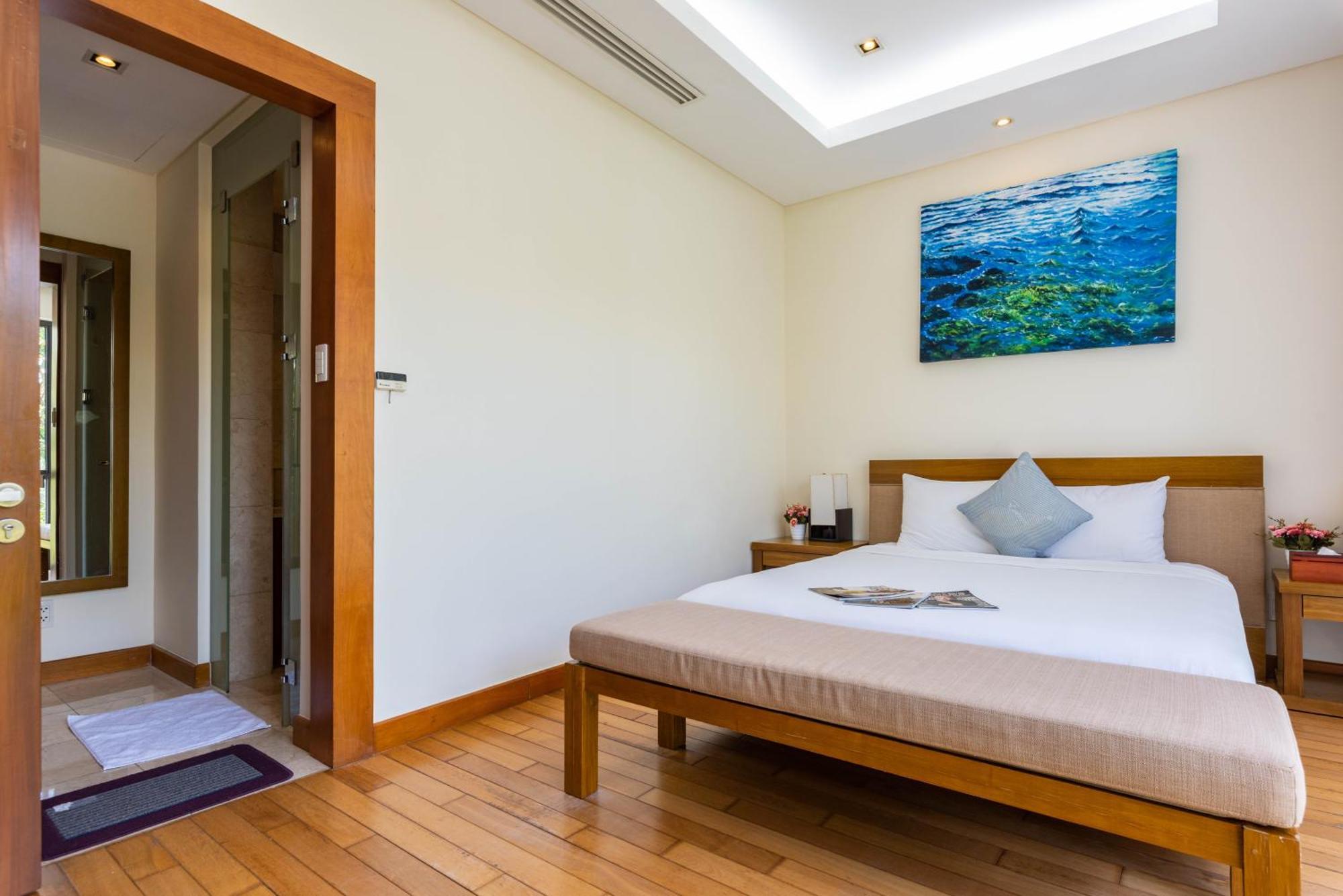 Emblem Sea 3 Bedroom Villas Дананг Екстер'єр фото